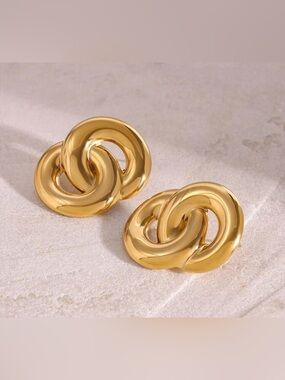 Classic Interlocking Hoop Gold Earrings - Women Jewelry